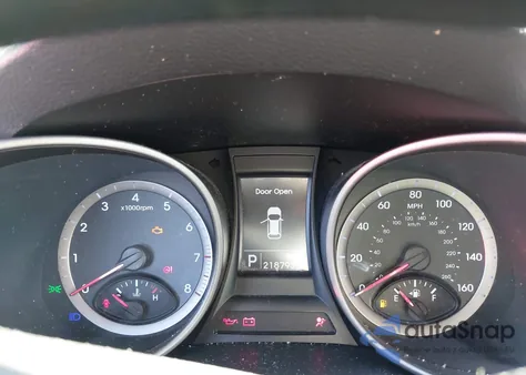 2015 Hyundai Santa Fe Sport 2.4L из США, поврежденный, VIN 5XYZT3LB6FG268633